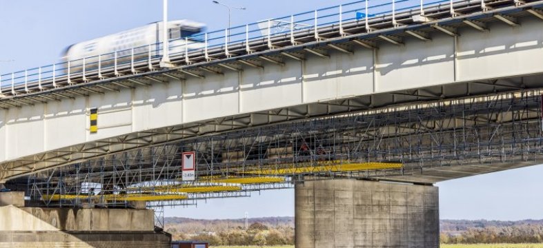 A12 IJsselbruggen-start ontruiming uiterwaarden 11 december